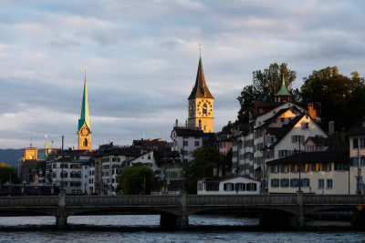 (278) Zürich churches at sunset